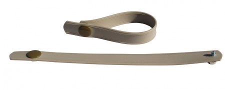Obtenez ces sangles pour rideaux Westfalia grises avec poppers intégrés pour maintenir élégamment vos rideaux. Vendues en paire, elles sont identiques aux originales en termes de taille, couleur et design (référence 231857408G).