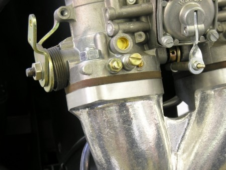 Bakélite pour carburateur 48 IDF/DRLA. l'unité  129707048P Sur www.bus-shop.net