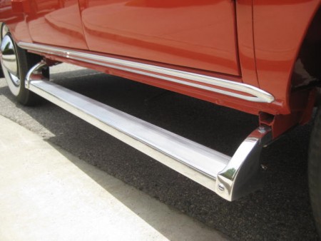 Marche-pied renforcé en alu poli Combi 50->7/79 AC821211 Sur www.bus-shop.net