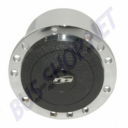 Moyeu chromé pour volant Mountney 59-->>73 MB055C Sur www.bus-shop.net